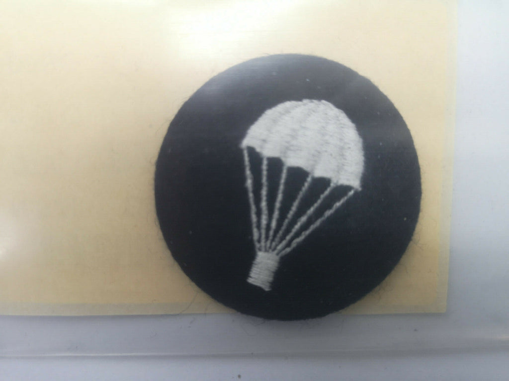 Genuine British Army Issue Parachutist Skills / Qualification Badge Patch - New