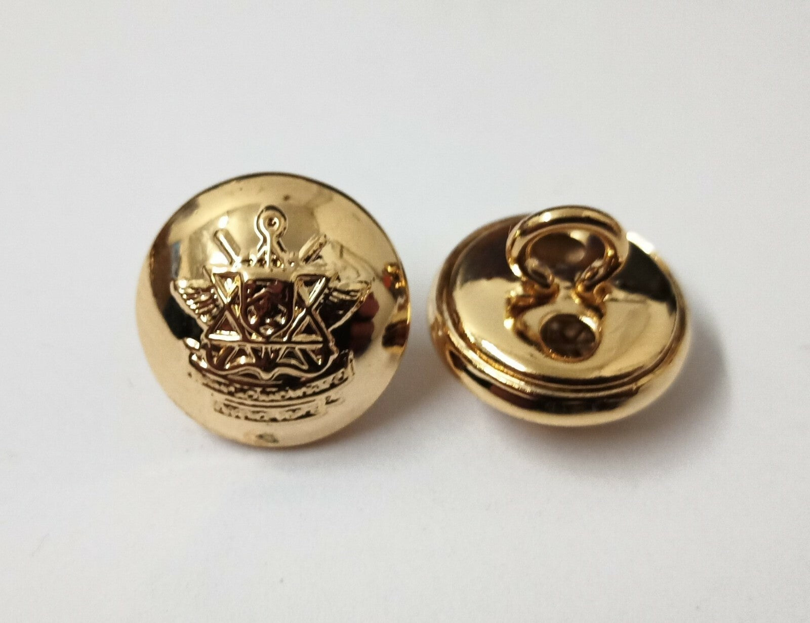 Trinidad and Tobago Ring Back 12mm X 2 Buttons - NEW - V5X