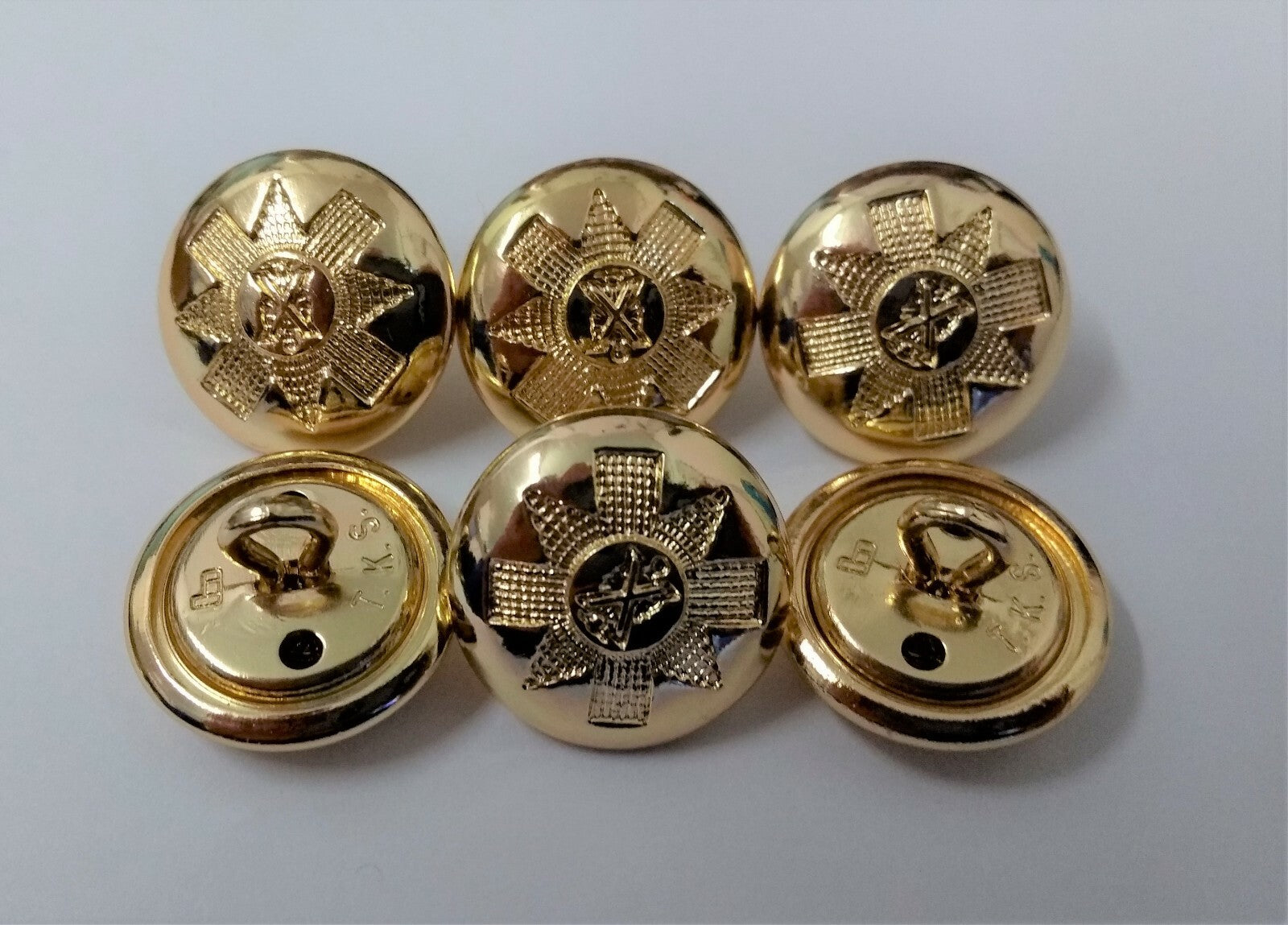 British Army Issue The Black Watch Other Ranks Dress Buttons 30L