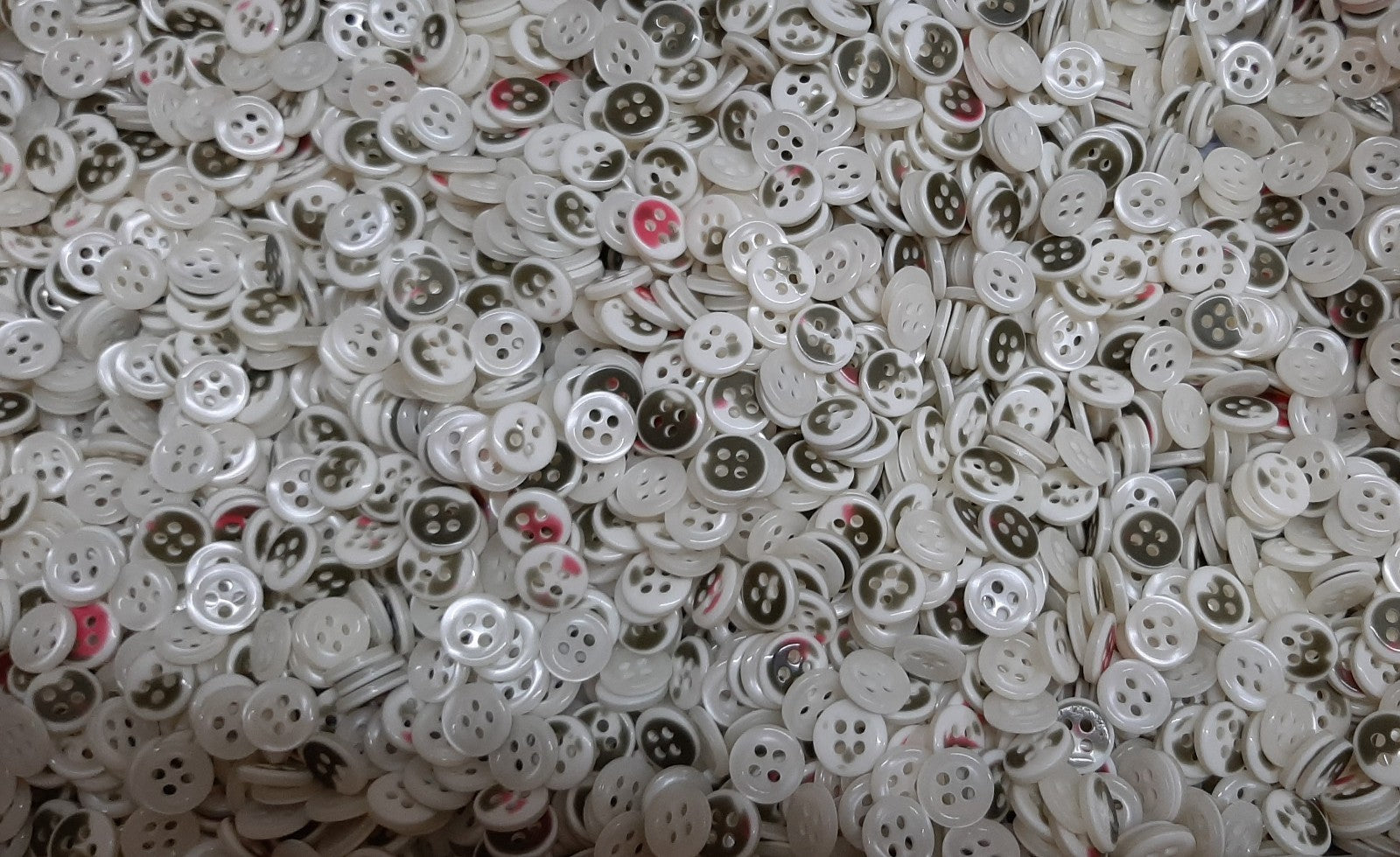 Buttons 100 Vintage 4 Hole for Dress Shirts Pearlesque Clear White 10mm NOS