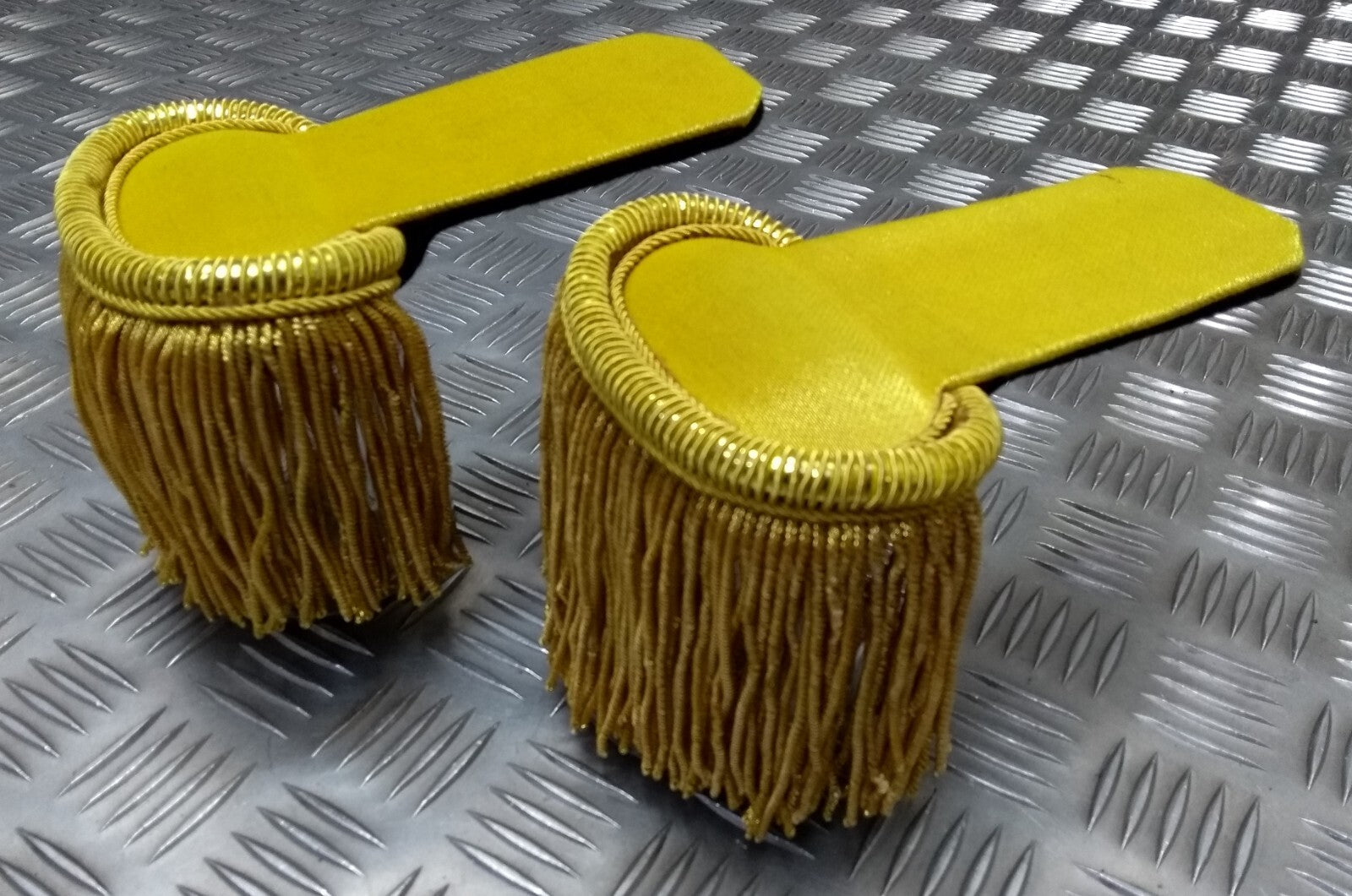 Shoulder Brushes Senior Officers Ceremonial Epaulettes Gold & Black Felt Backing