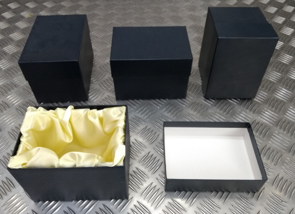 Dark Blue Gift / Storage Boxes with Cream Canvas Lining & Removable Lid x4