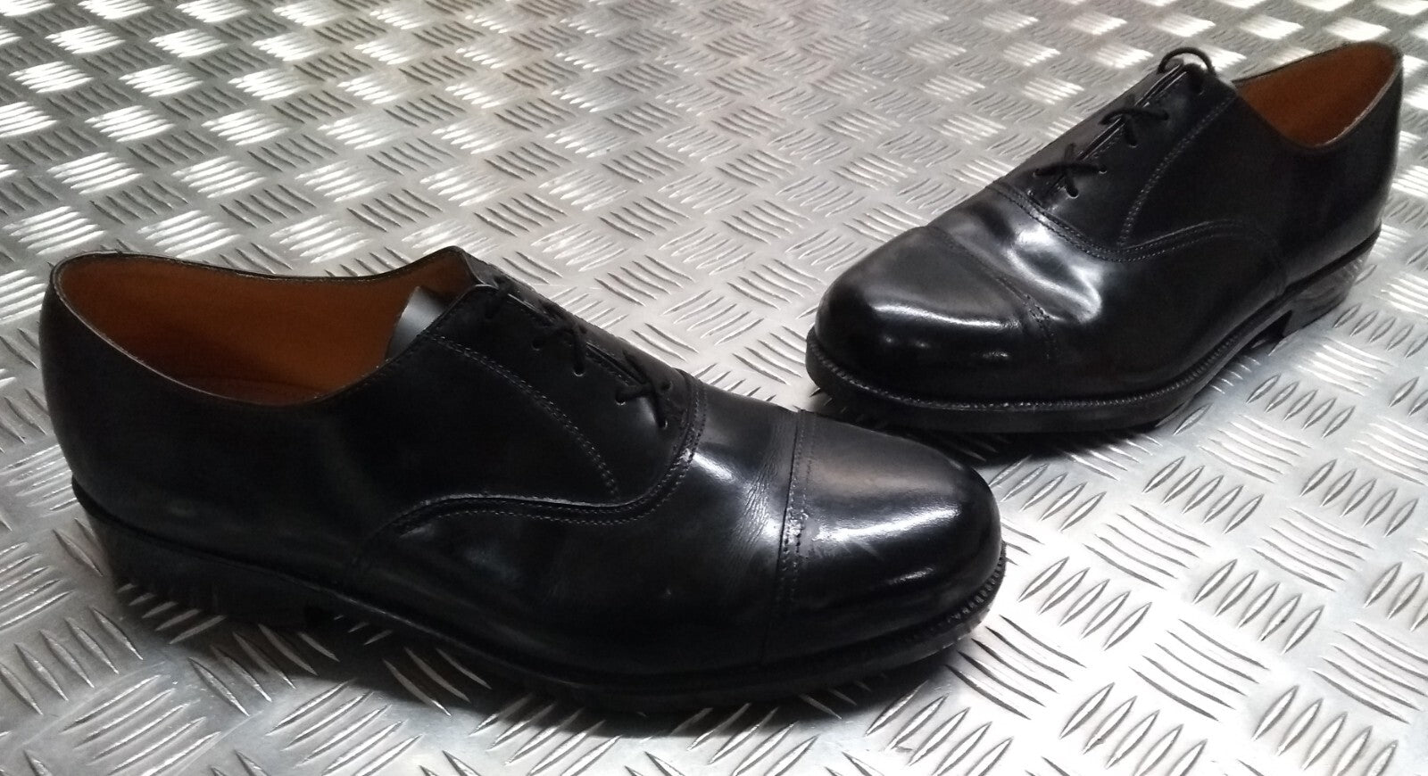 Service Shoes Black Leather British Army Pattern DMS Sole Toe Cap Section USED
