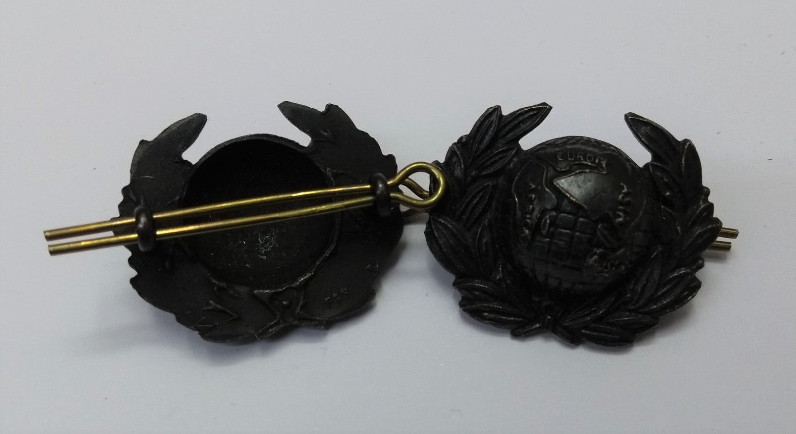 RM Collar Dogs Royal Marines No5 Globe Badges