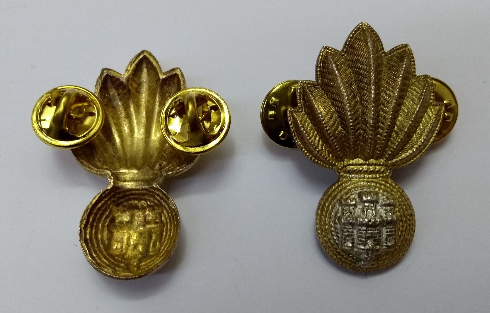 Royal Gibraltar Regiment Service Dress Collar Badges Genuine British Army Gim260