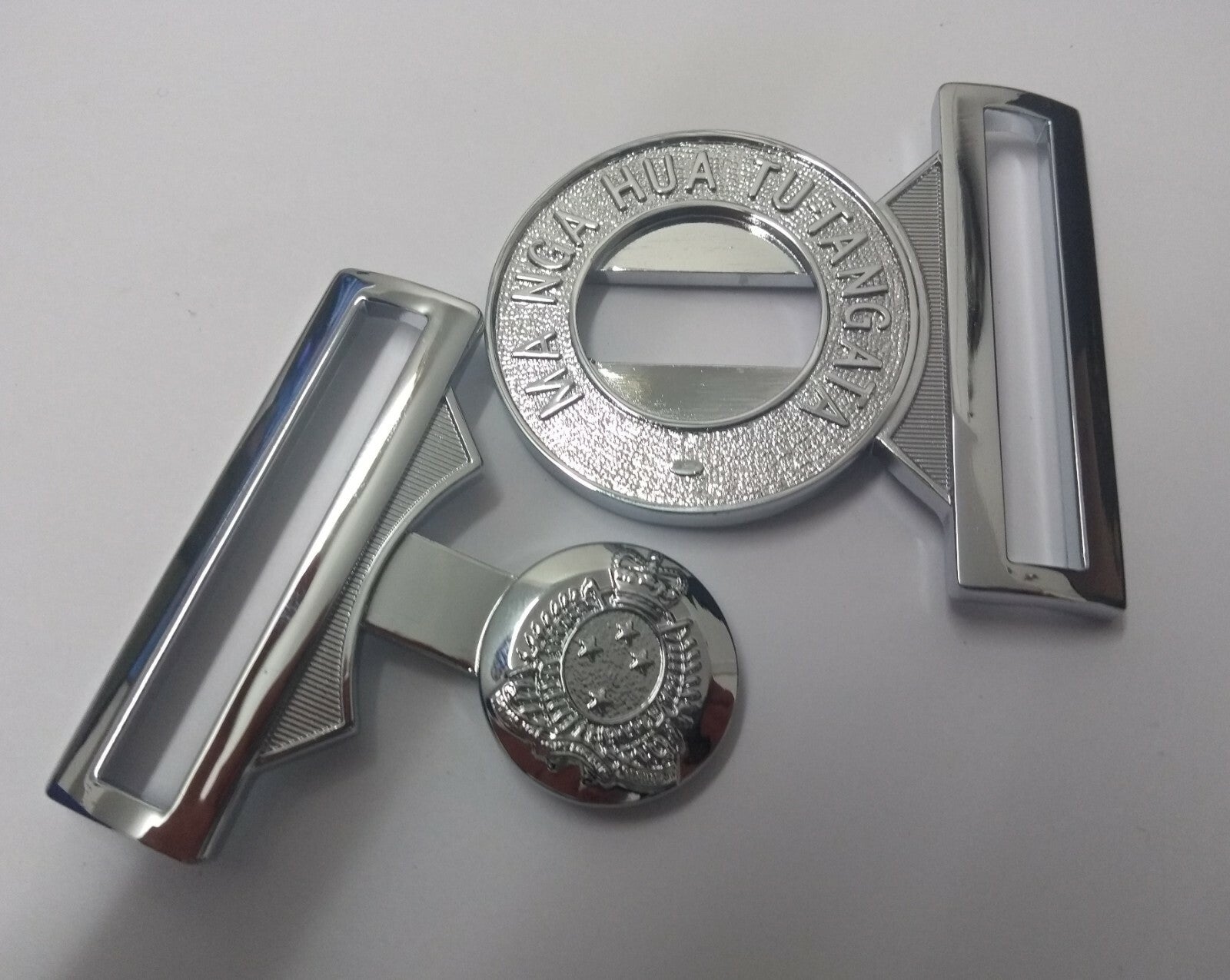 Genuine NZ Army Logistics MA NGA HUA TU-TANGATA Belt Buckle Chrome Locket