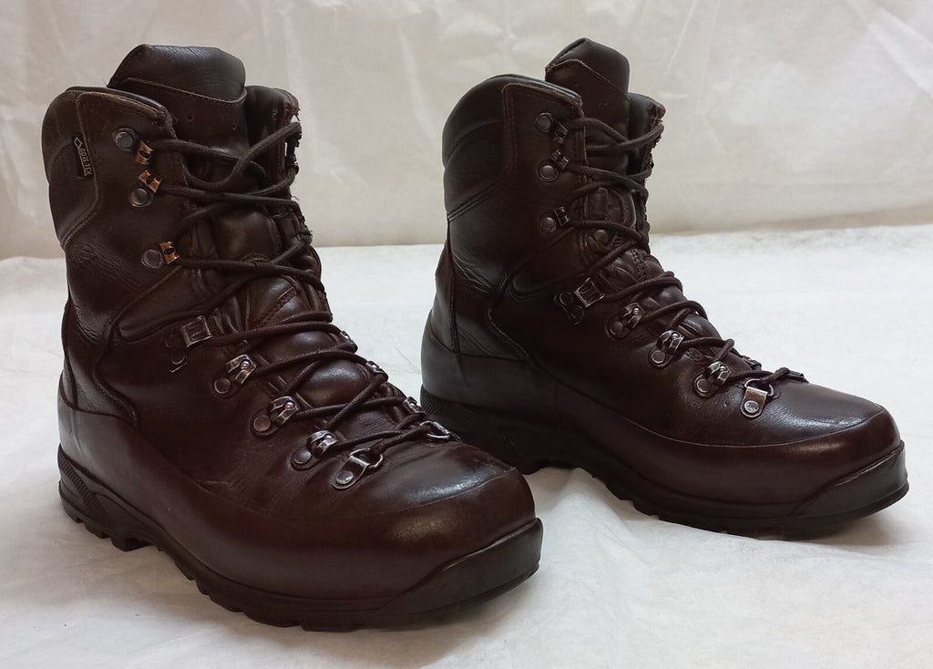 British Army Style ITURRI Cold & Wet Weather GTX Leather Combat Boots Brown