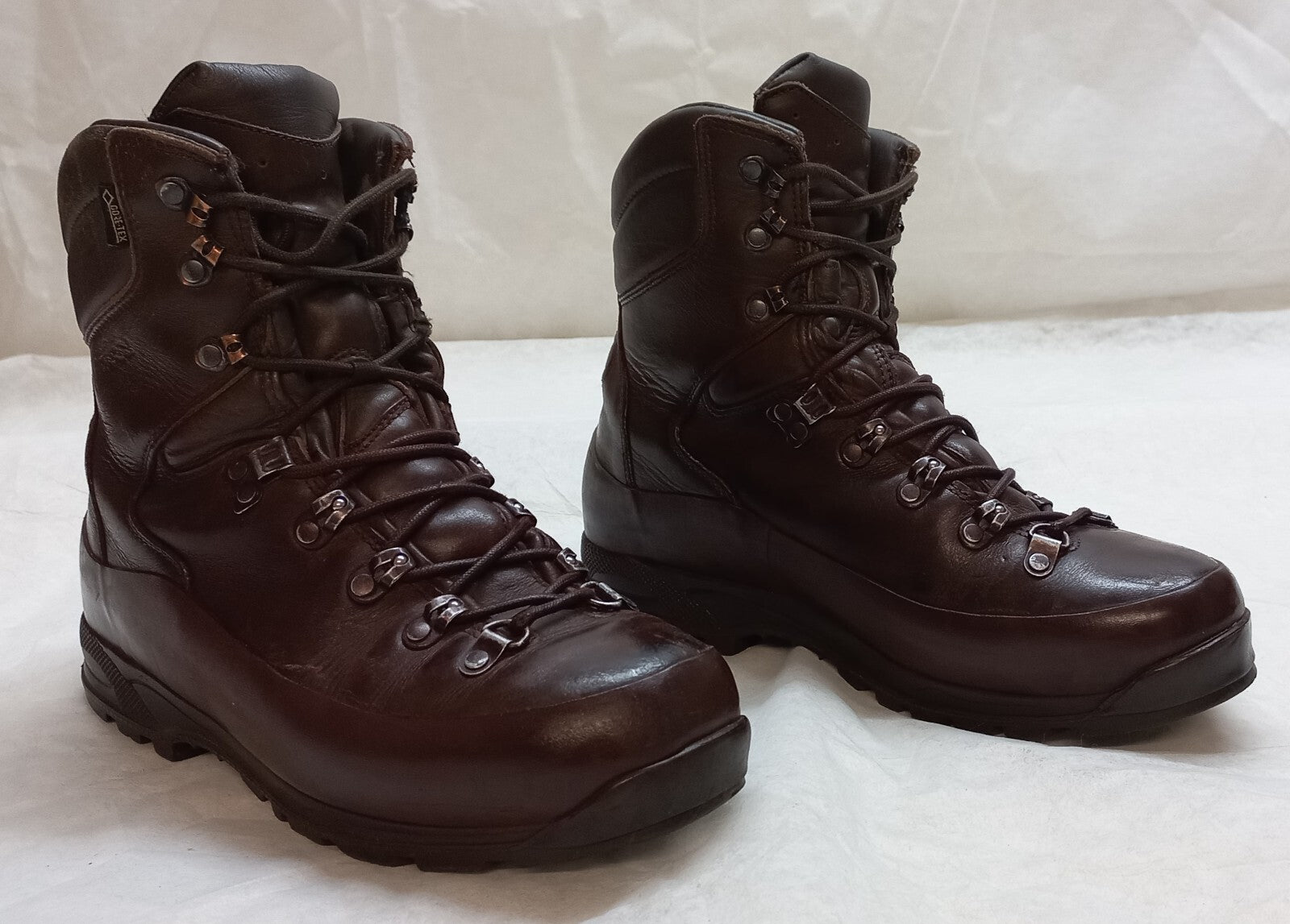 British Army Style ITURRI Cold & Wet Weather GTX Leather Combat Boots Brown