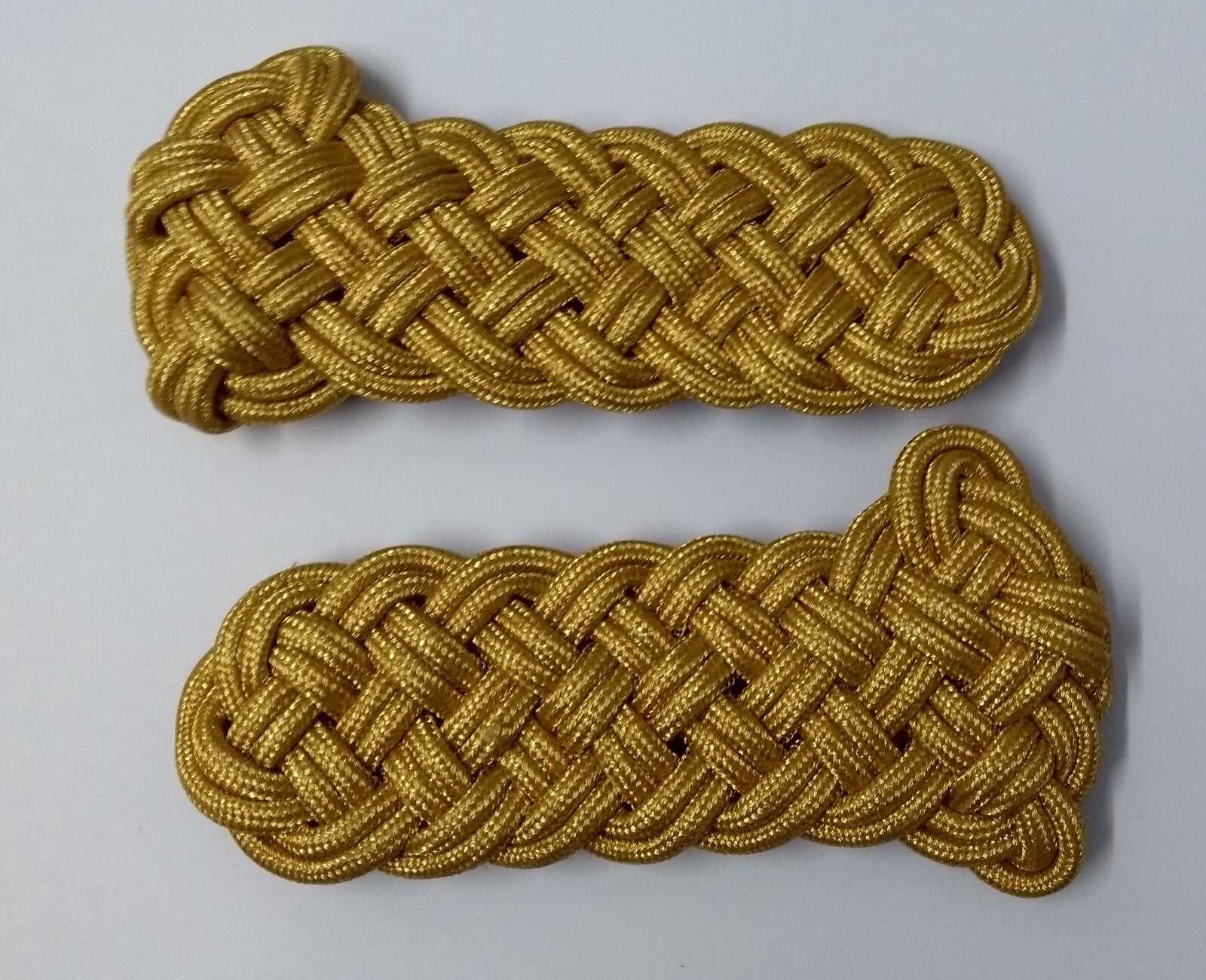 Shoulder Cords Senior Officer Gold Braid Cords With Attaching Straps No Insignia