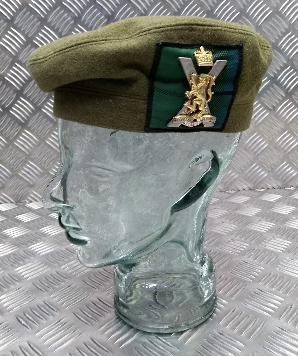 Tam O`Shanter RRS "Royal Regiment of Scotland" With Insignia Badge no Pompom