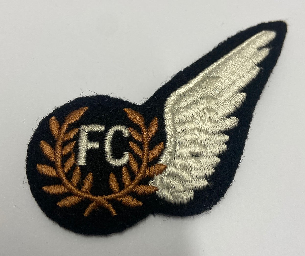 Badge Fighter Controller FC Cloth Half Wing Brevet Badge RAF Royal Air Force - NEW
