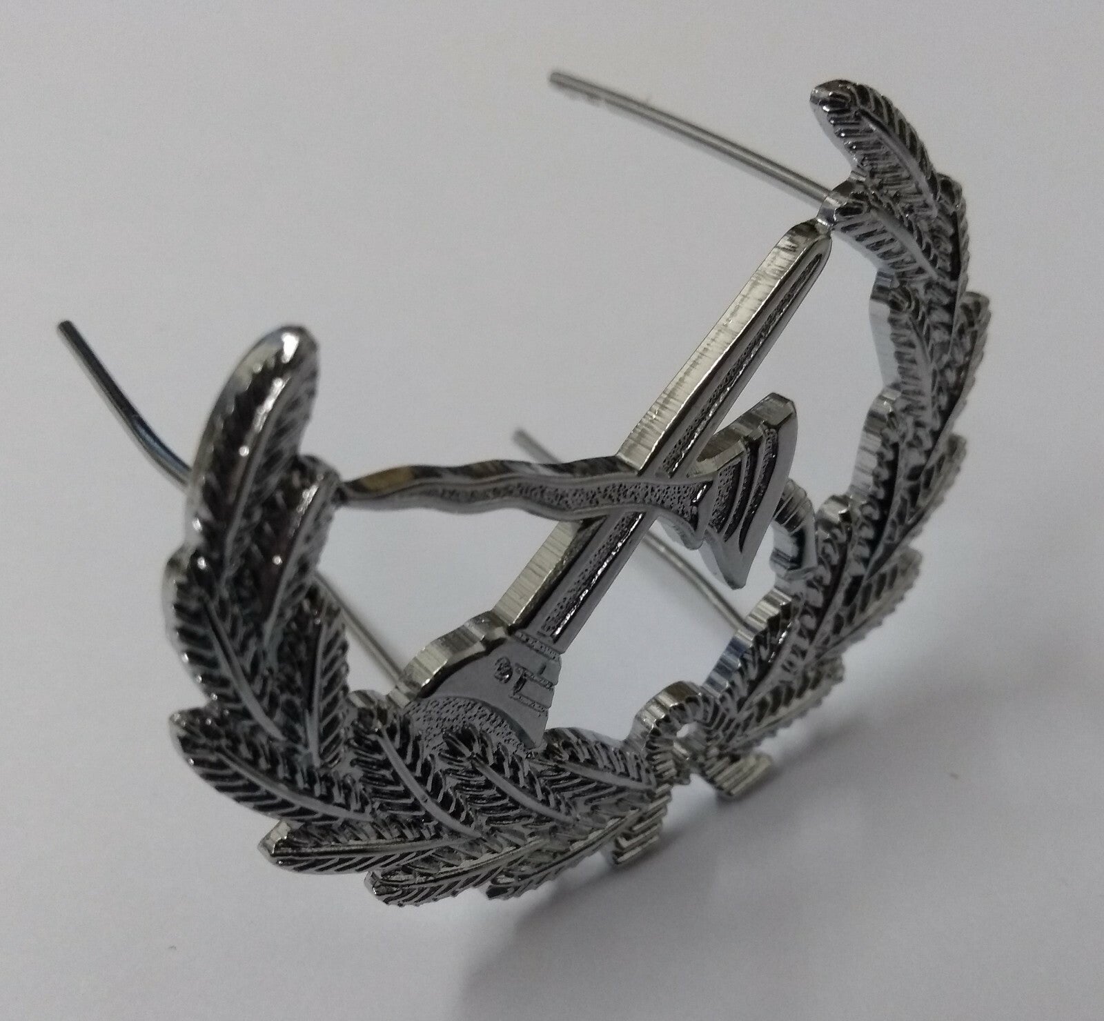 Indonesian Kris Keris Insignia Chrome Hat Badge