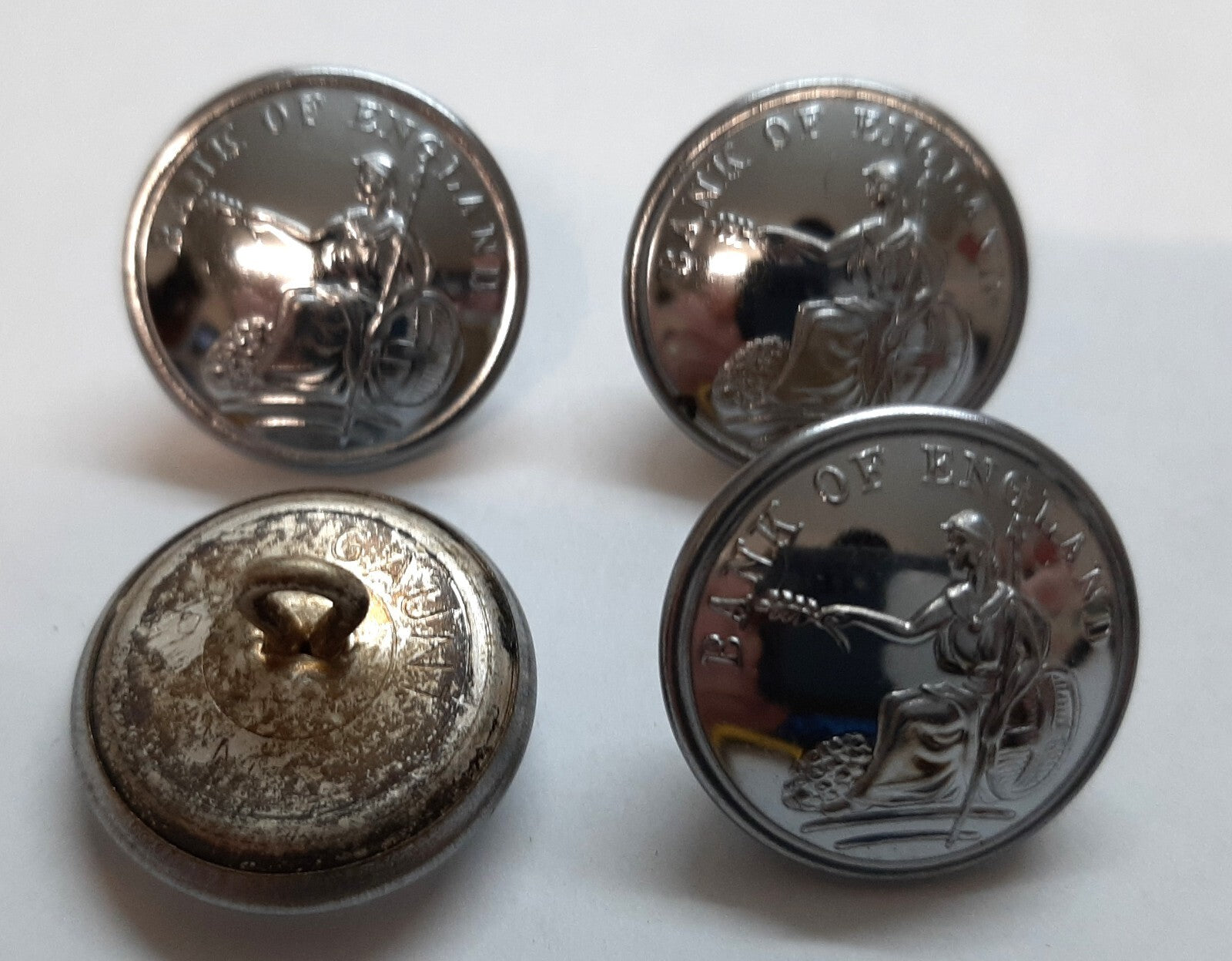 Britannia B.O.E Insignia Large Ring Back Obsolete Buttons for Collectors X4