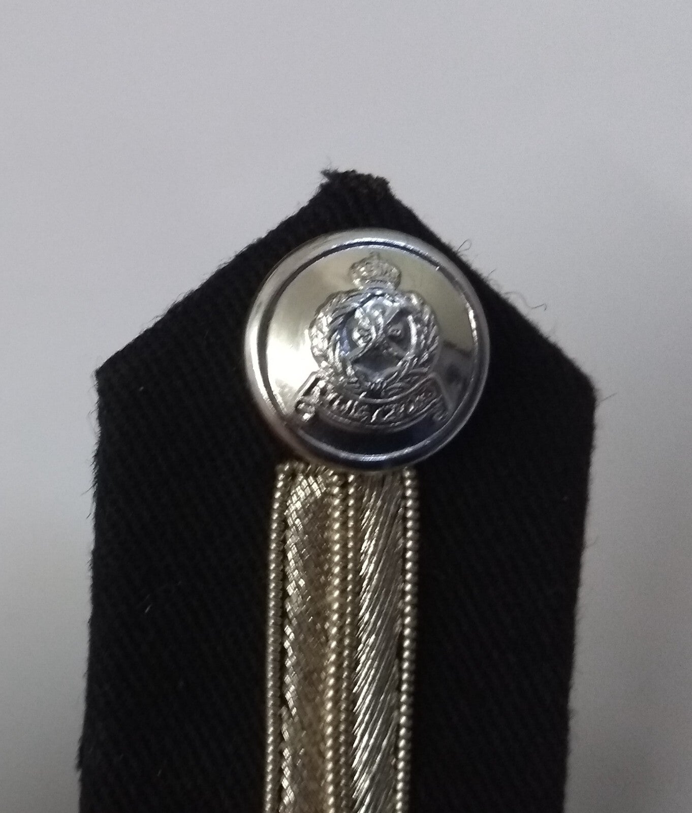 Oman Gorgets Collar Tabs With Silver Detail Chrome Officers Insignia Buttons
