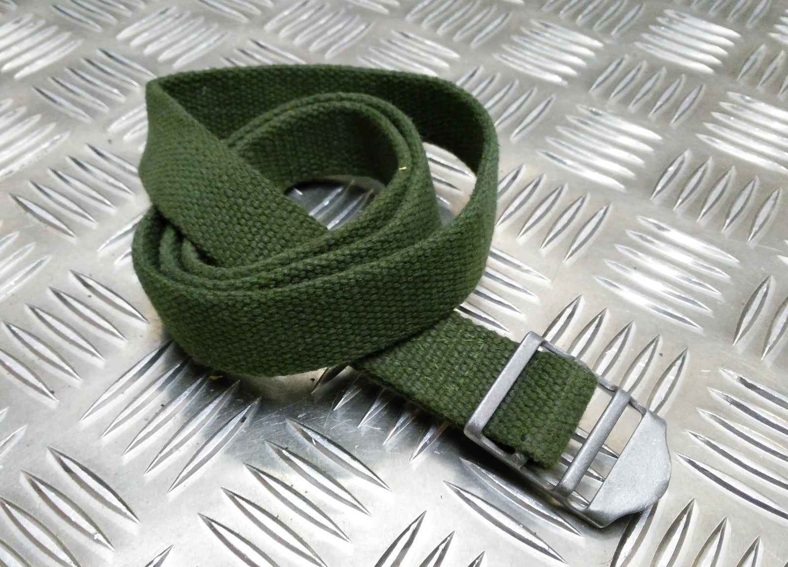 Genuine Vintage Issue Green Canvas Webbing Issued Utility Pack Strap