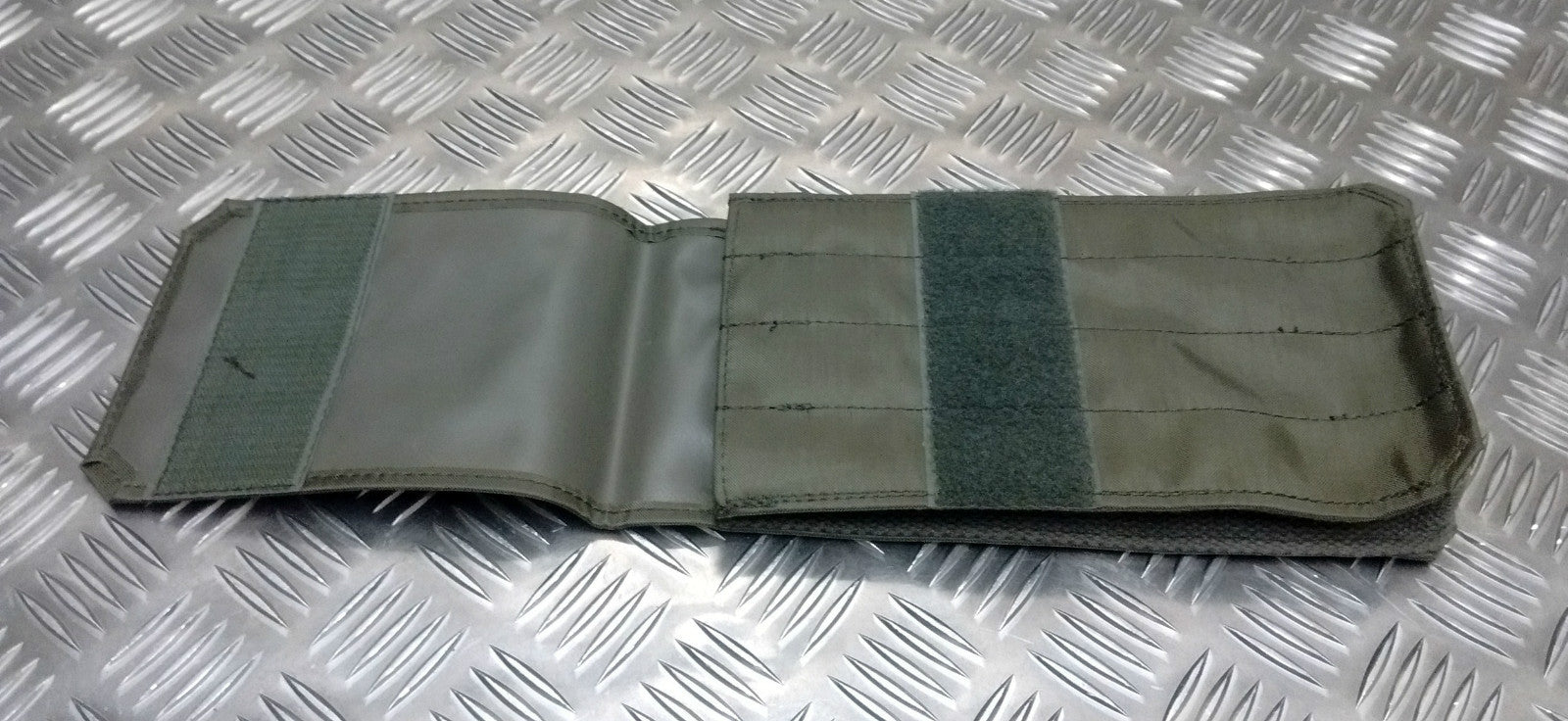 Genuine French Army / Foreign Legion F1 Magazine Ammo Pouch / Holder. NEW