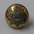 Vintage Army Queens Regiment Issue Mounted Small Button 22L