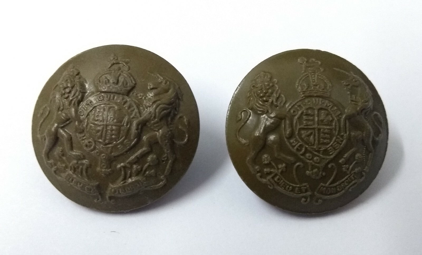 Genuine Vintage British Army Kings Crown General Service Coat of Arms Buttons x2