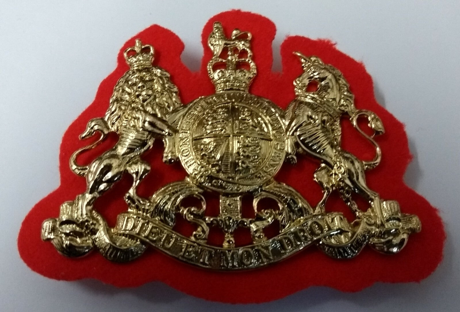 Genuine British Large Coat of Arms General Service H Cav Badge