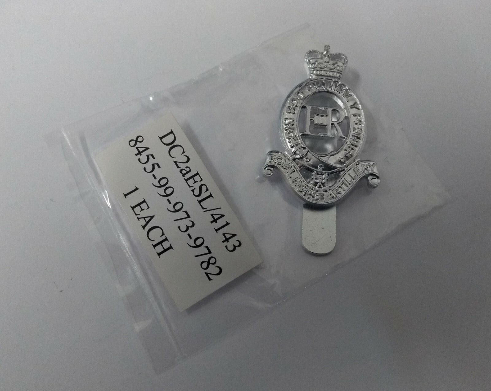Hat Badge RHA Mil-Spec Honi Soit Qui Mal Y Pense Beret & Cap Insignia - NEW