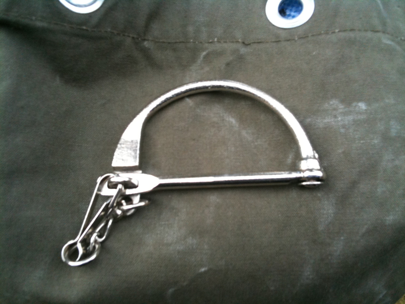 D Ring Lock Kit Bag / Kitbag / Duffle bag / Sandbag Handle / D-ring