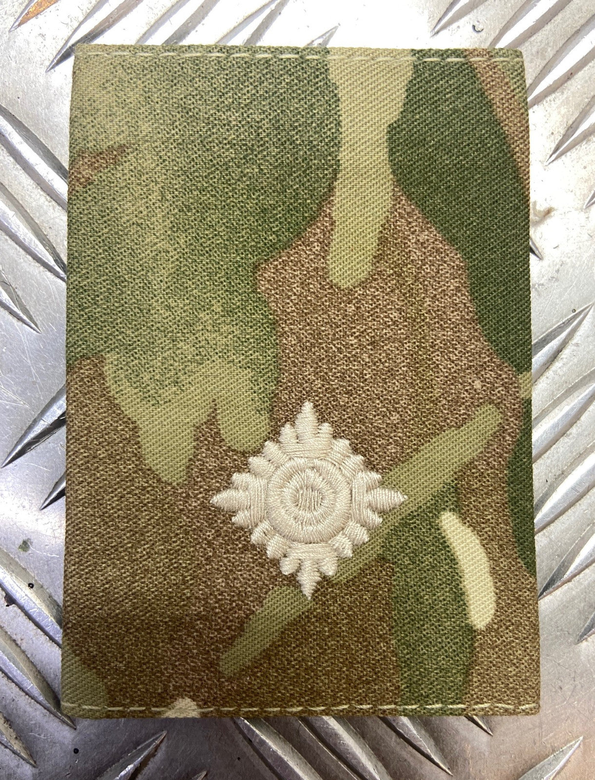 2nd Lt SLIDER MTP UK Multi-Cam Style Tab Slide With 1 Pip New