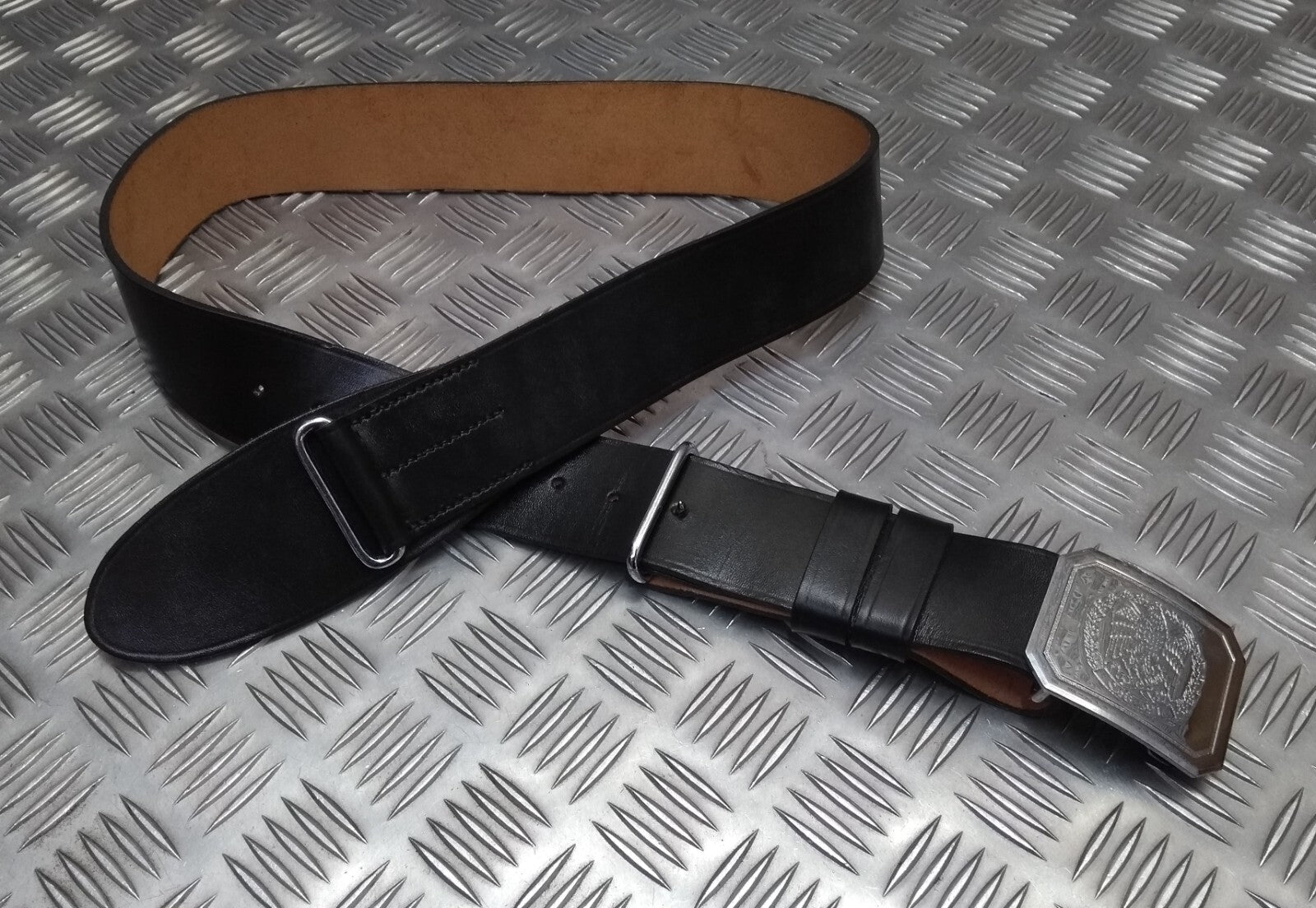 UAE Belt Ceremonial & Parade Duties Leather & Chrome Buckle