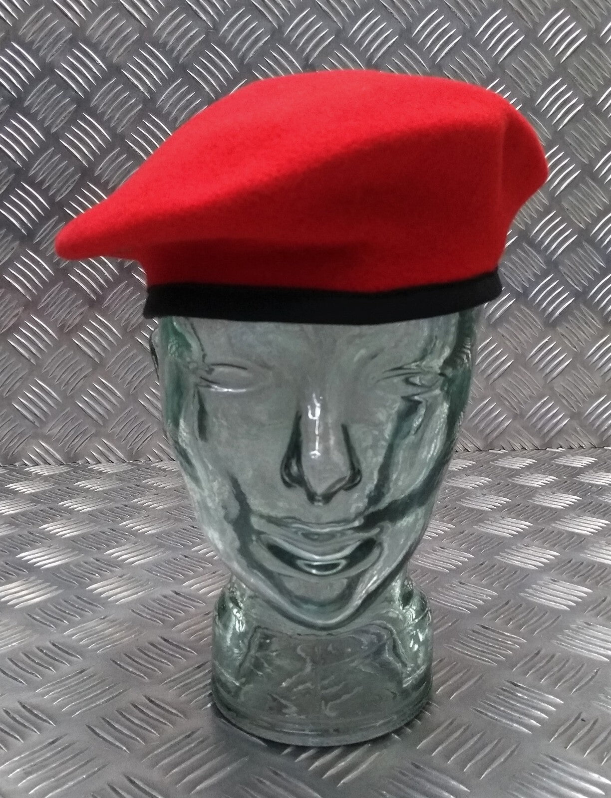 Red Beret Genuine Hobson London Issue Manufactures Sample 6 3/4