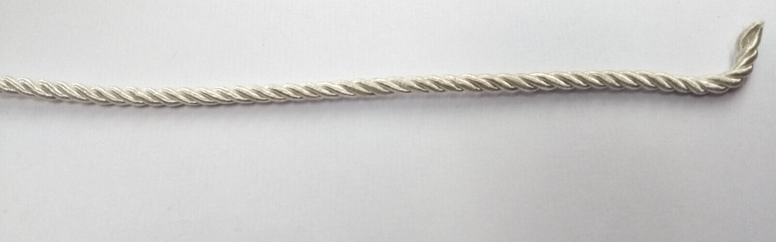 Silver Twisted Metallised Polyester String Braid 3mm / sold by 10" length
