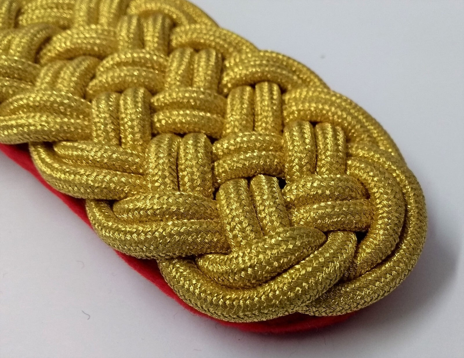 Shoulder Cords Senior Officer Gold Braid No Insignia Red Felt Backing UK Made