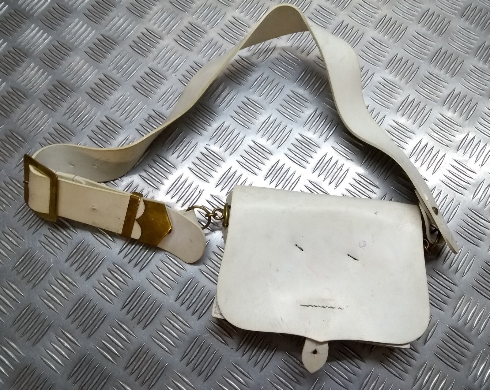 Cross Belt & Pouch Old Pattern RM Ceremonial and Parade FAULTY