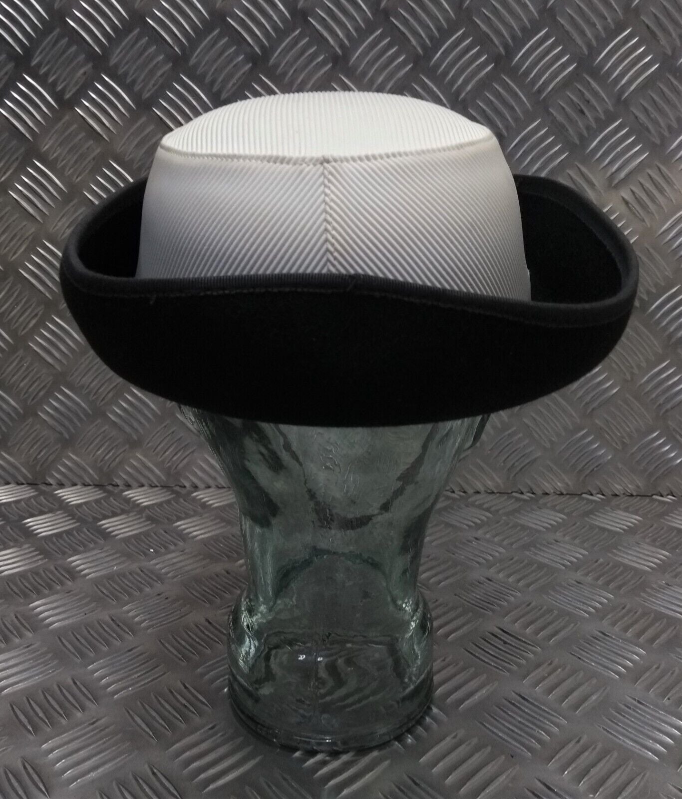 Genuine British Royal Navy Issue RN WRNS Women's Officers Tricorn Dress Hat Cap