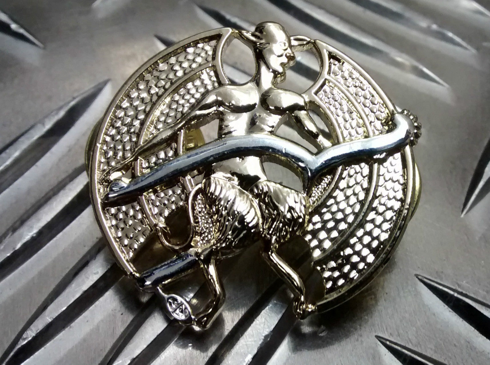 The Devils Own ICCEY Collar Dogs Metal- Brand New