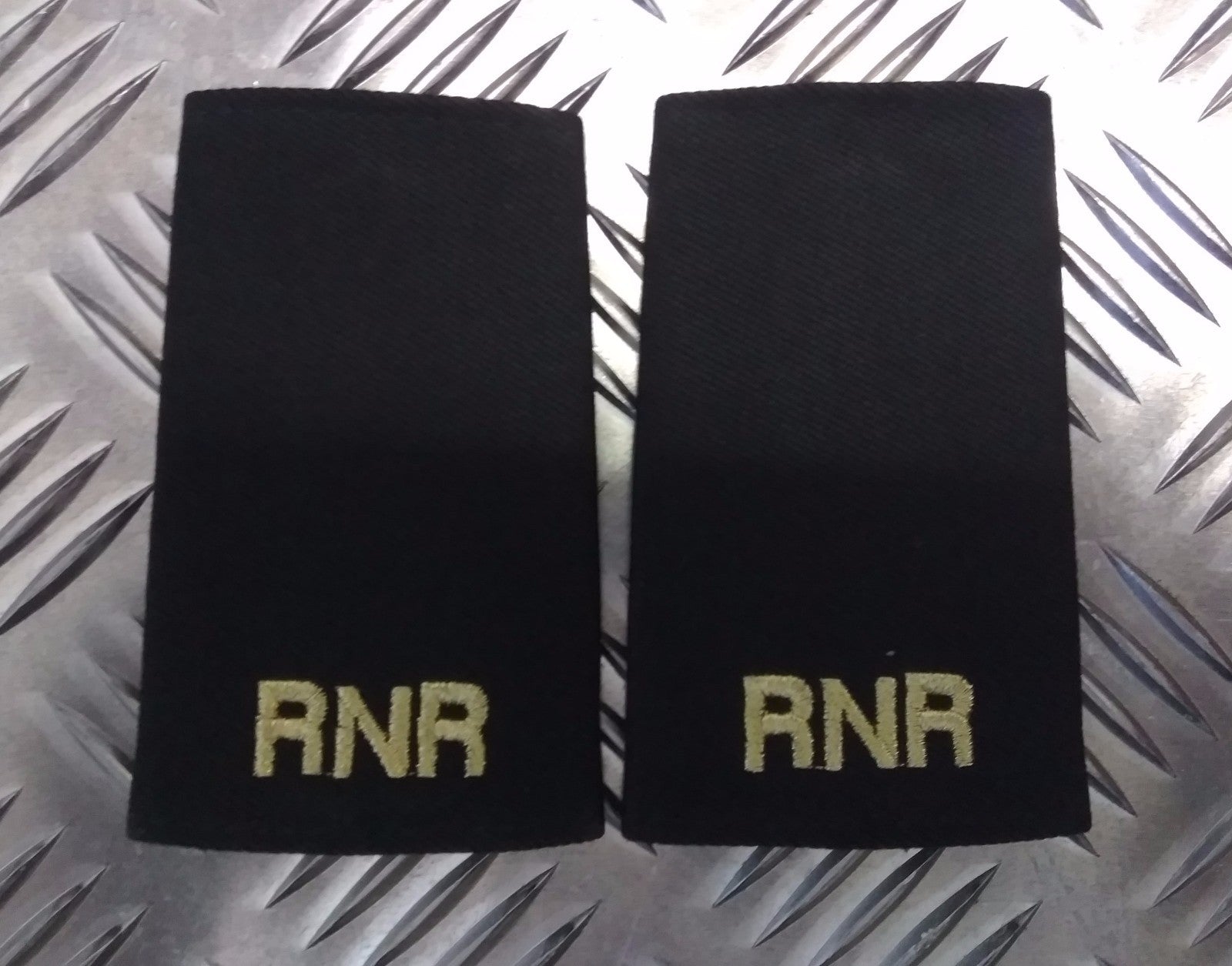 Pair of British Royal Navy RNR Black Rank Slides / Epaulettes - NEW