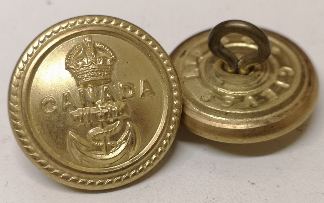 Royal Canadian Navy King's Crown Buttons 36L x2