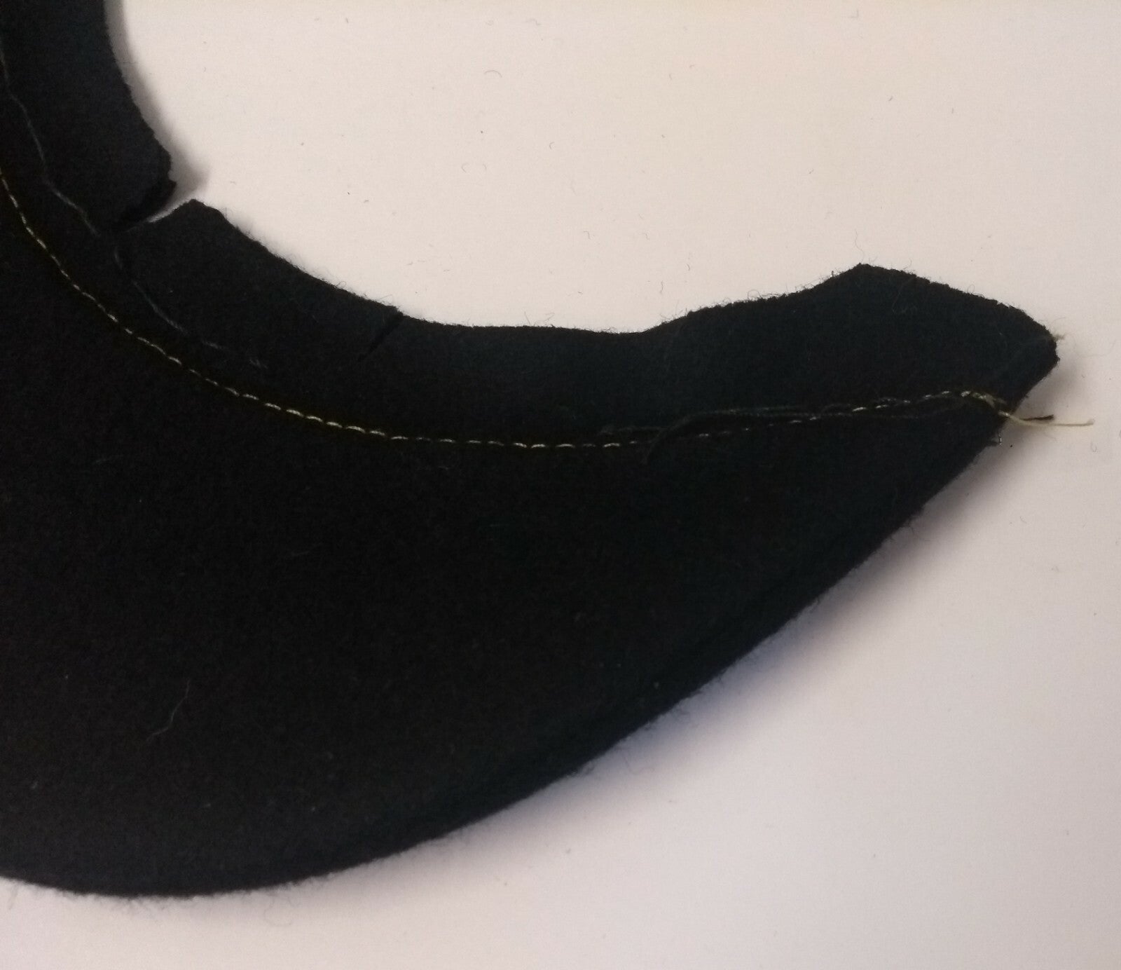 Genuine British Made Senior Officer Gold 3/4" Braided Felt Dress Cap Peak