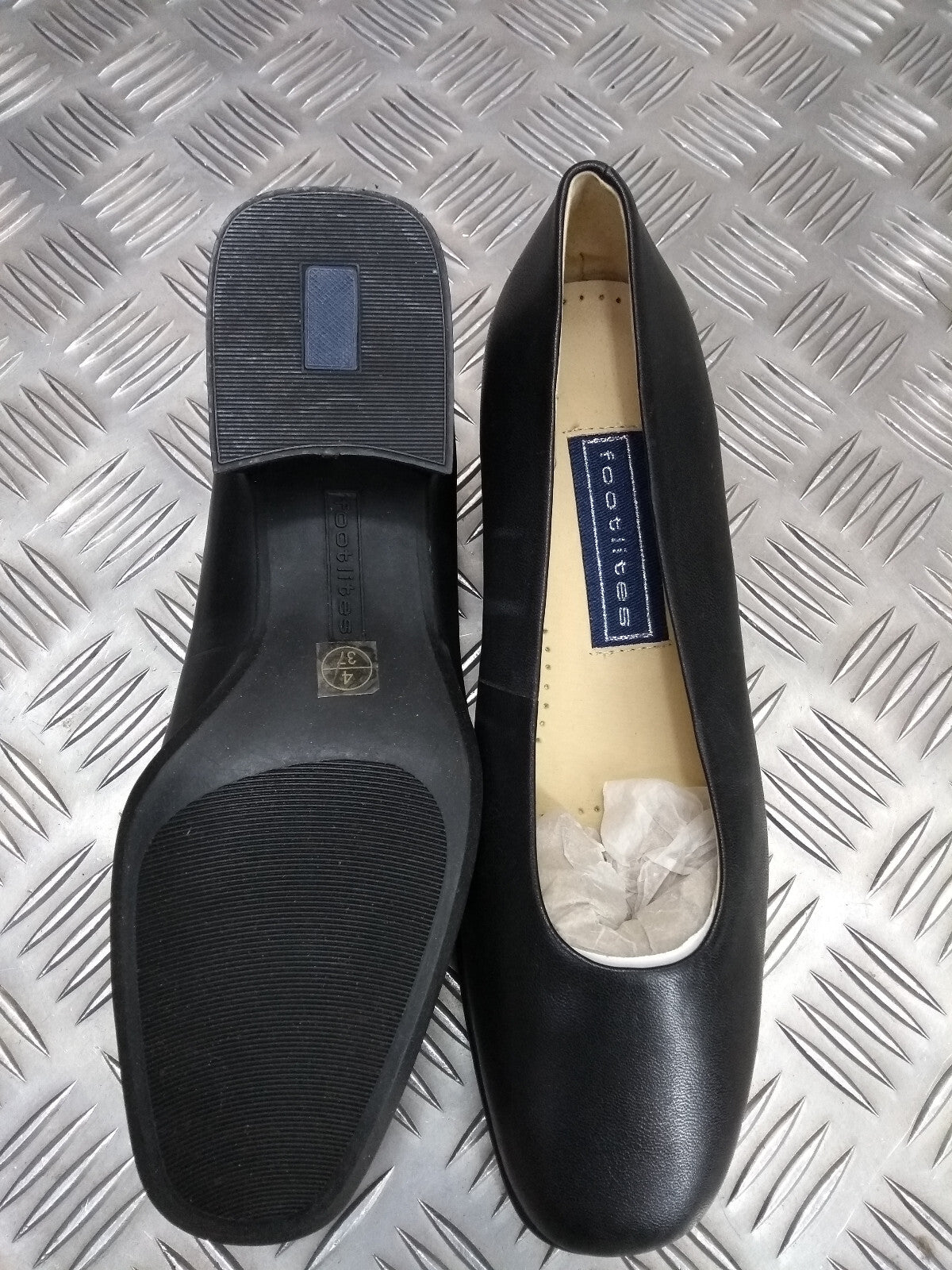 Womens Girls Fenella Leather Med Block Heel Court Shoe Office Work Footlites NEW