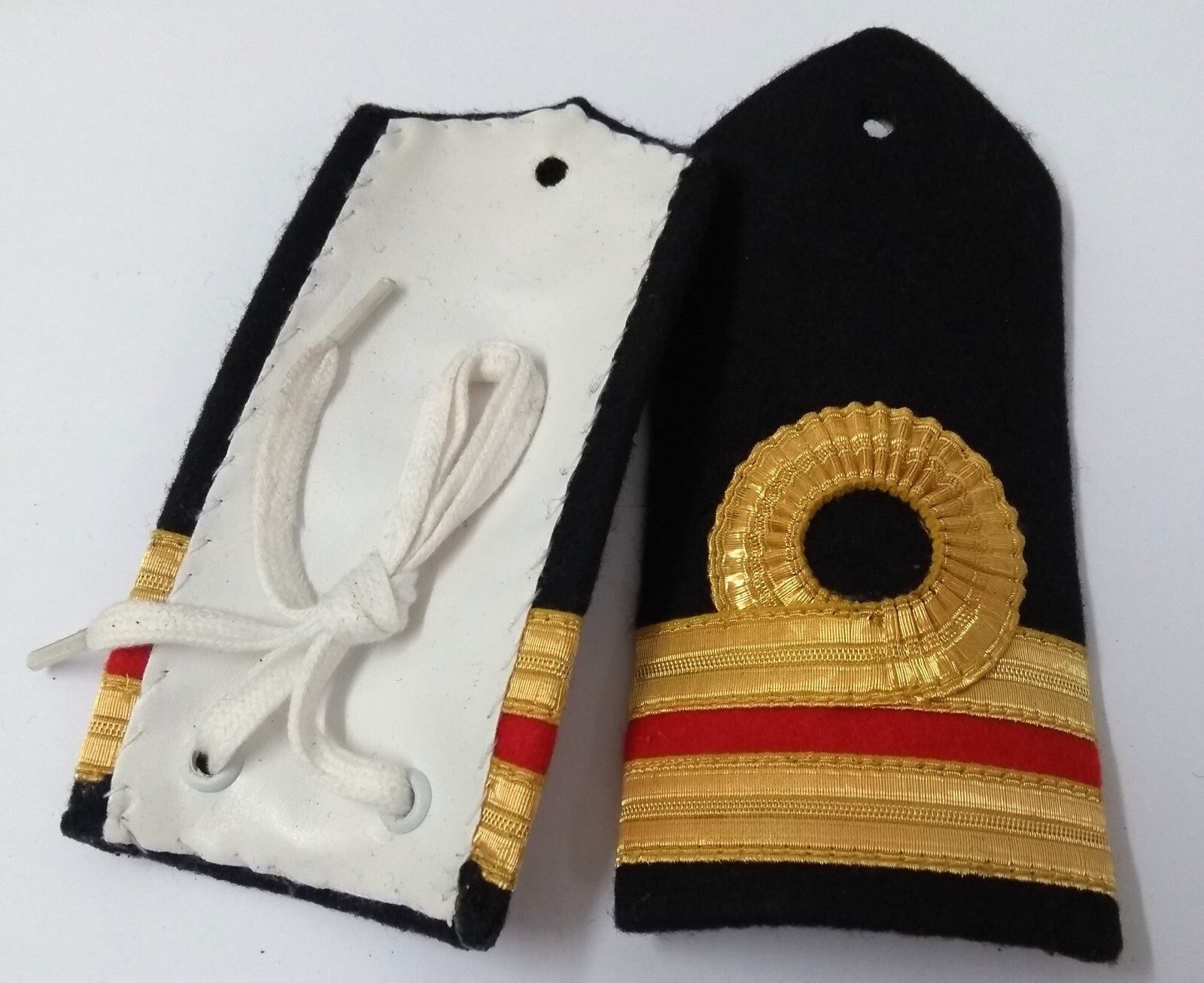 RN Shoulder Boards Genuine Royal Navy Issue Lieutenant Rank White Leather Backed