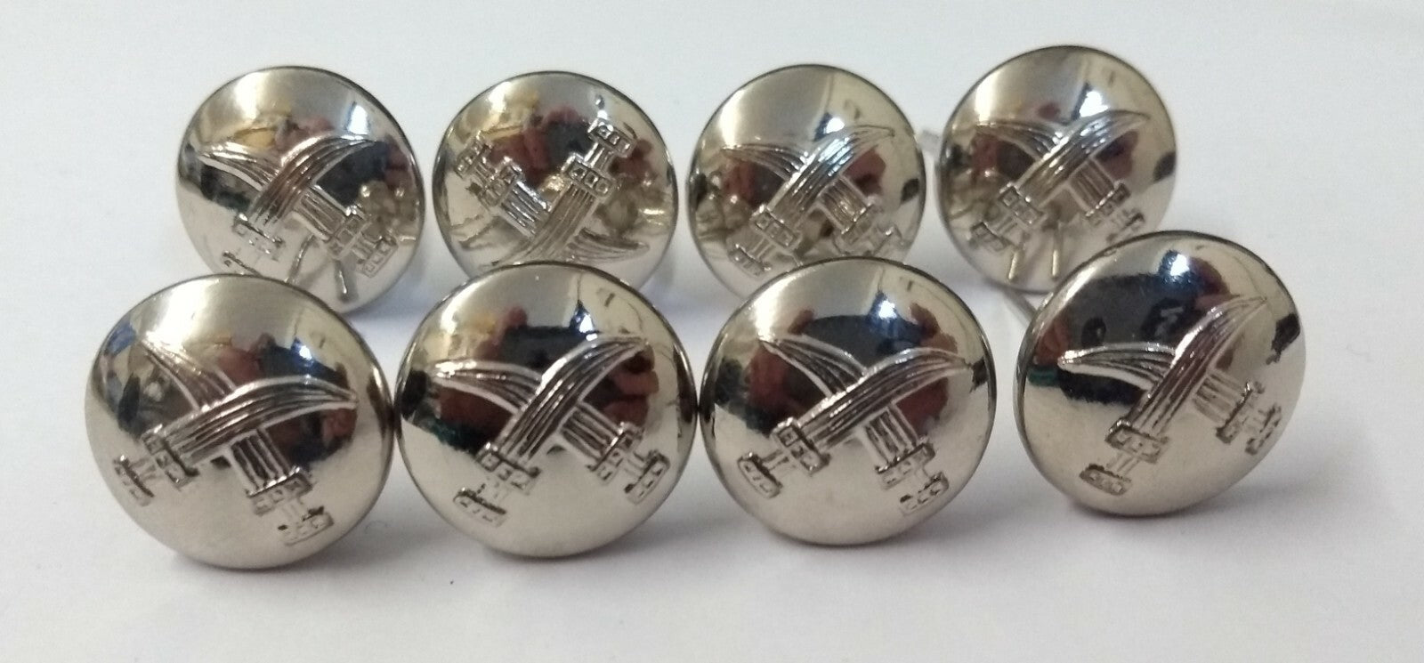 Genuine British Made Bahrain Obsolete Insignia Chrome Prong Buttons X10 ASBT234