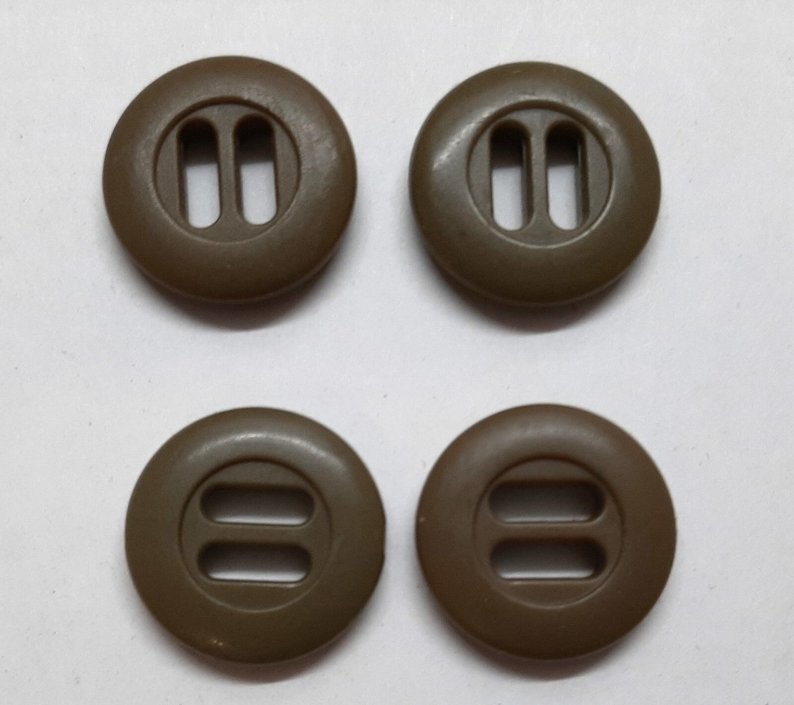 Two Slot Buttons British Desert / MTP / Coyote Combat x 4