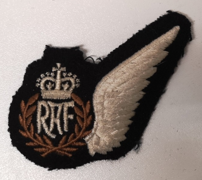 RAF Royal Air Force WSO/WSOP Half Wing Brevet Badge Air Force No1 Dress