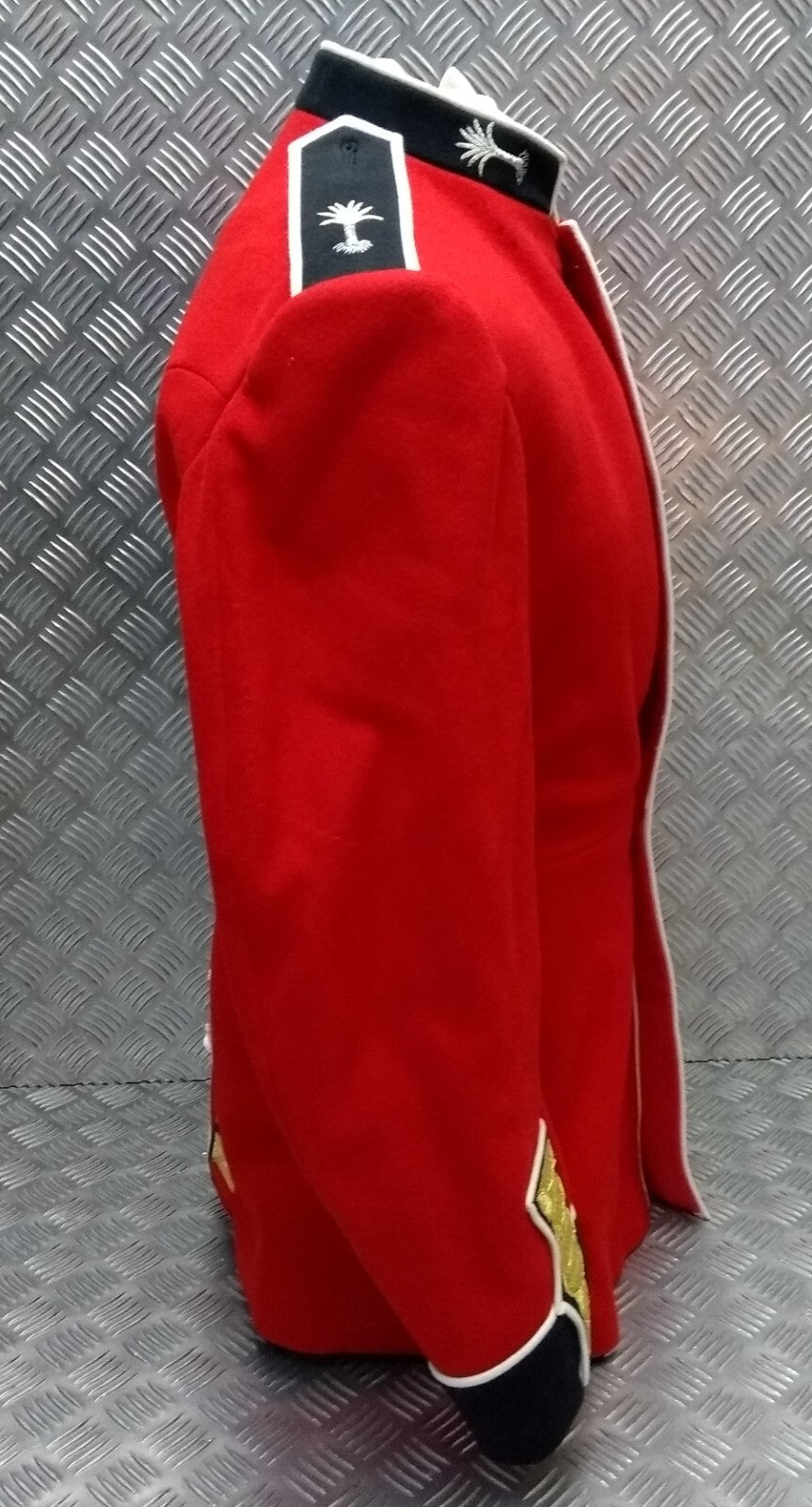 Welsh Guards Red Tunic CQMS Ceremonial & Parade British Army 42" No Buttons