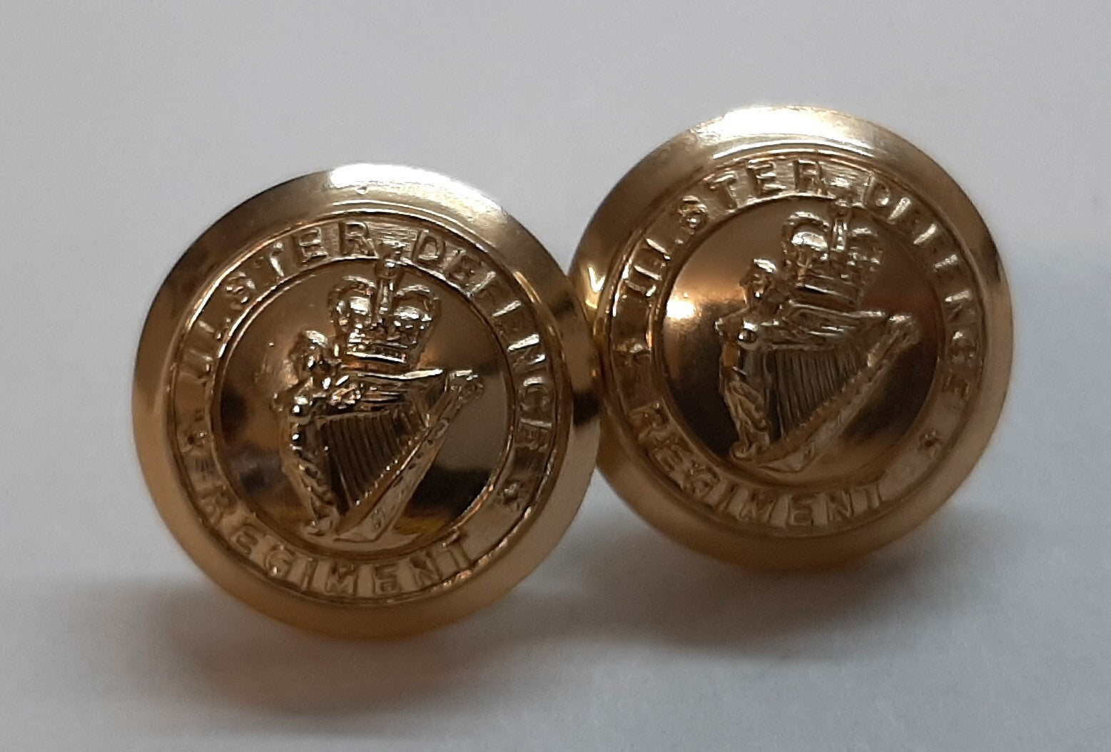 UDR Army Buttons Small British Ulster Defence Regiment Queens Crown Insignia X2