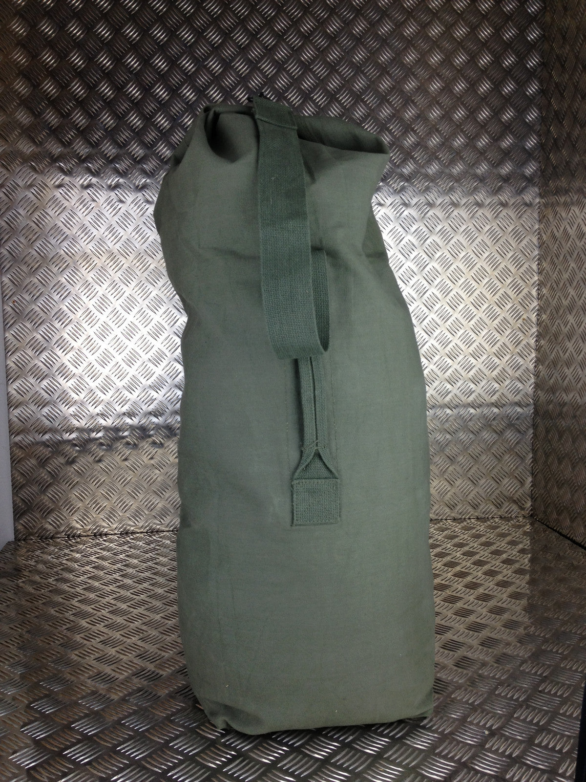 British Army Style Kitbag / Duffle / Shoulder Bag - Green / OD - NEW KB5