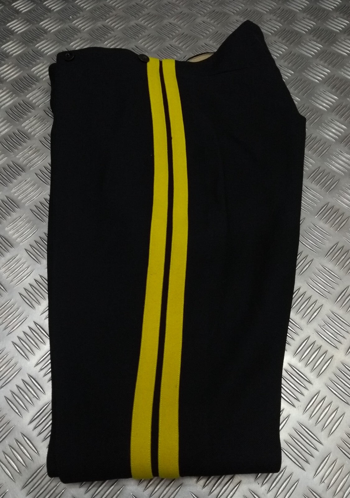 Vintage British Army No1 Overalls Trousers BDS 1964 Yellow Stripe GDS No Straps