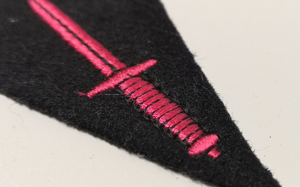 Army Commando Red Dagger on Black Felt Patch