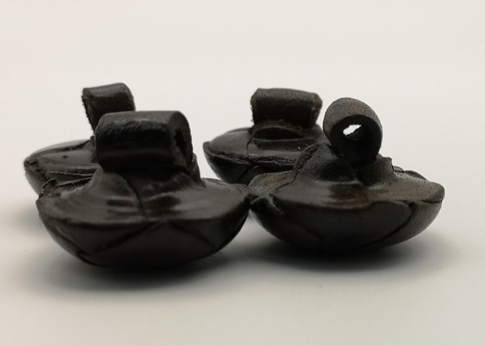 Royal Scots Leather Buttons Offc. Dark Brown Dome 38L x4
