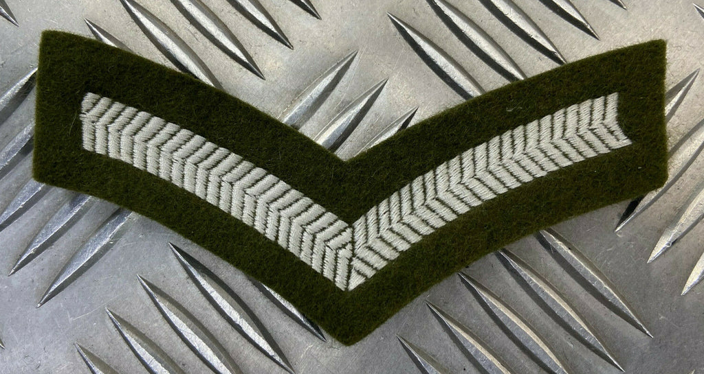 Genuine British Army No2 Lance Corporal Stripes / Chevrons / Badge / Patch - NEW