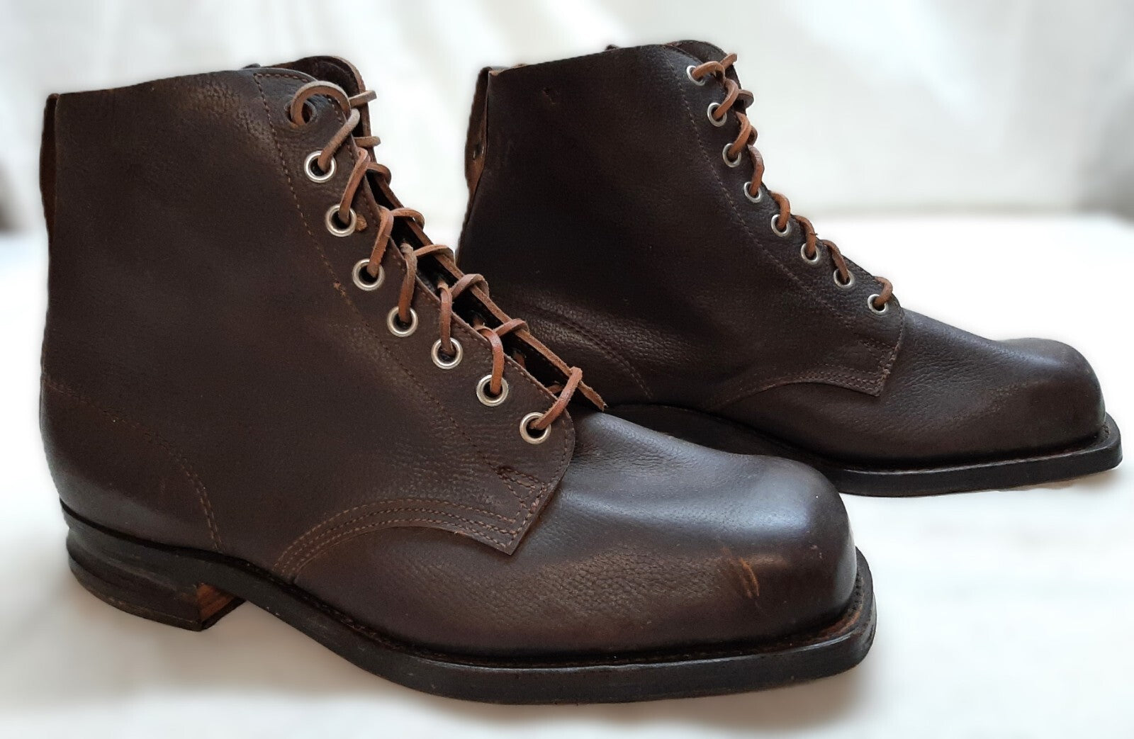 Vintage Army Boots Brown Leather WW2 Pattern 1947 Heel Plates Stitched Sole EU49