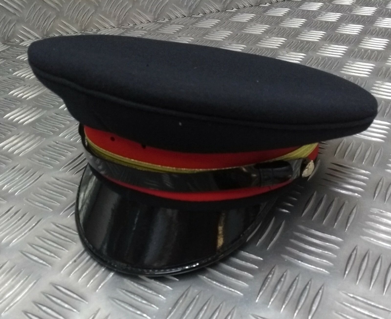 Abu Dhabi Hat UAE Insignia Buttons & Black Chinstrap Officers Hat No Badge 53cm